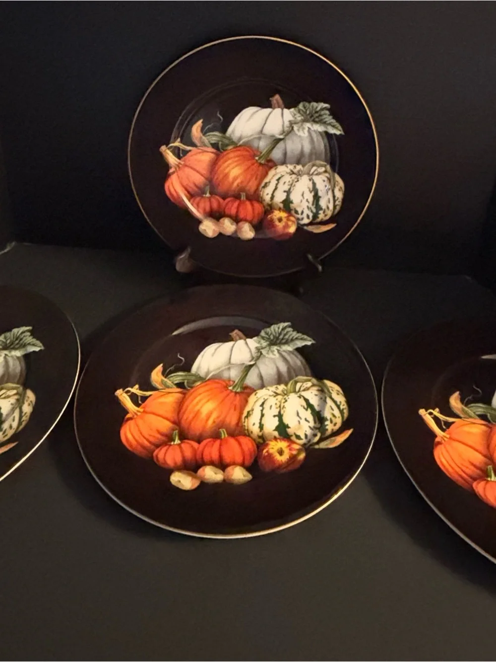 Williams Sonoma Harvest Pumpkin 4 Black Dinner Plates 10.5” 2018 Discontinued